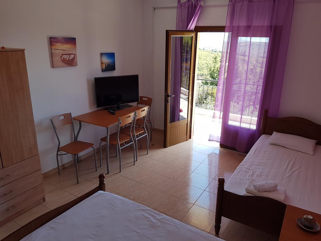 Vila Melpo Apartments Ilias Екстериор снимка